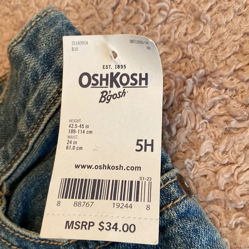 🌸NWT OSHKOSH B’GOSH Boys Denim Jeans - size 5Husky